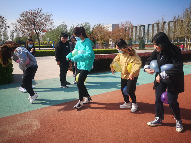 【完满班级】肆意青春 运动出彩——淬炼商学院财务1803班完满班级活动