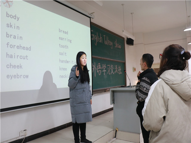 【社团巡礼节】外语学习交流社举办English Talking Showing英语朗诵比赛