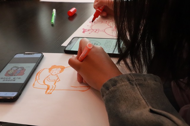 【1+1>2】经济与管理学院携手杏花书院举办“以爱之名 为你写诗”吟诗献礼母亲活动