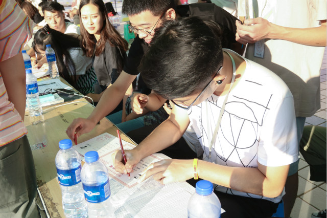 【迎新纪实】你好！新同学！