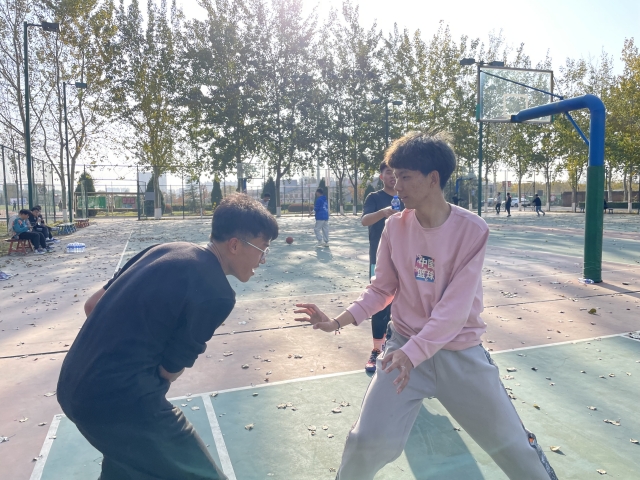 【完满班级】篮球友谊对抗赛——智能工程学院电气2101班完满班级活动