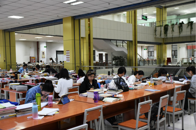 【前行】第132期：欣望江山千里秀 共祝学子圆心梦