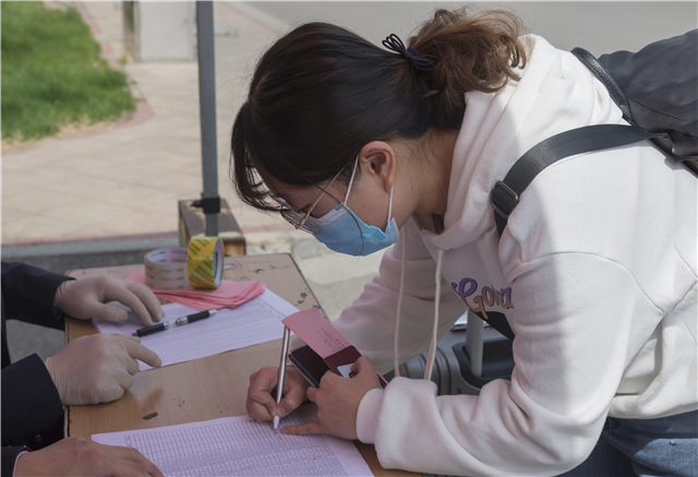 返校日记：首批学子顺利“回家”