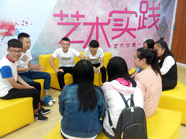 【学长计划】外语系五月学长计划之“戏”息相关