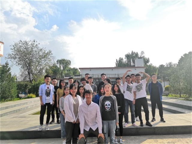 【完满班级】一心向党 用镜头献礼新中国成立70周年——远景1705班完满班级活动