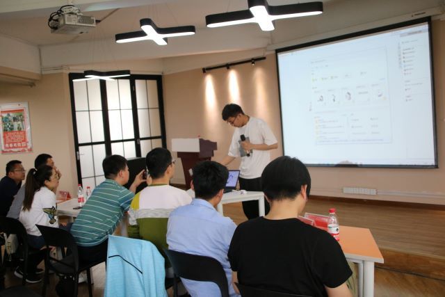 智能未来 创意无限——第五届“创绘未来”CAD设计大赛