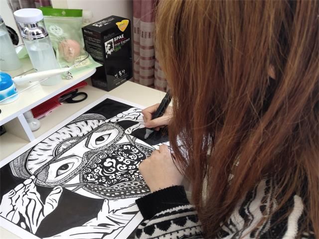 【完满班级】抗击疫情 巾帼在行动——视觉1803班抗击疫情完满班级新闻稿