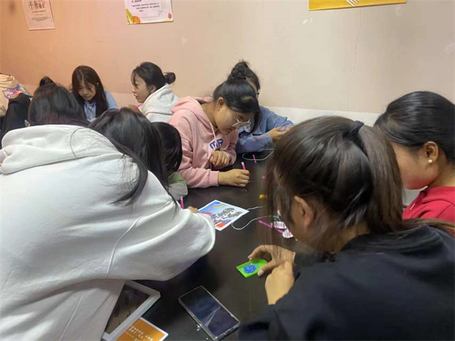 以吾少年意气 许国万里恒昌——商务英语学院十月完满团支部活动集锦
