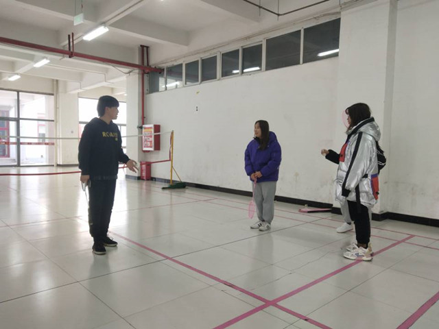 【完满班级】青春飞扬 羽乐共享——淬炼商学院财务1802班完满班级活动