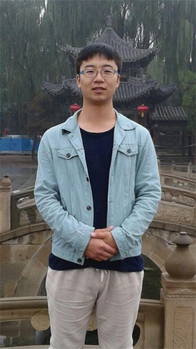 闪光的信院第78期:“辉”着公益的翅膀