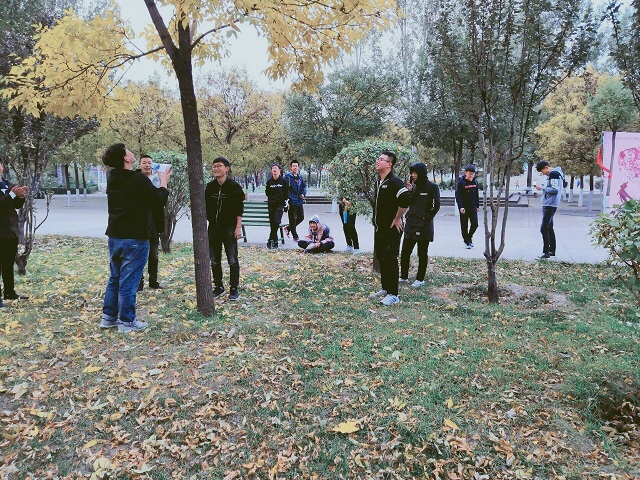 【完满班级】微笑是语言 文明是信念——信息工程学院网工1802班举办“善仁博爱,益行千里”活动