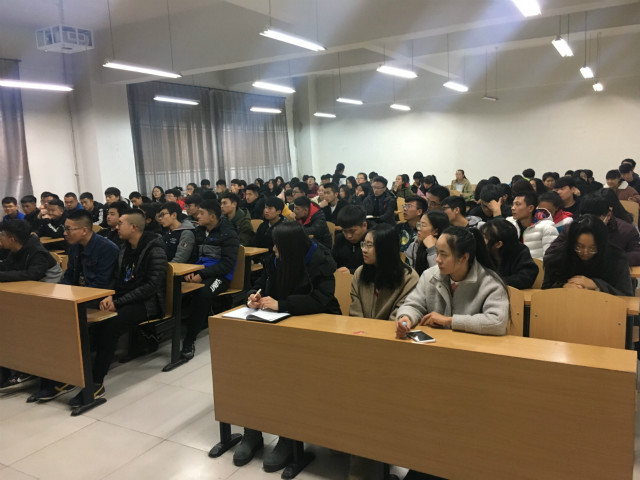 【辅导员说完满】爱无边 爱无界——信息工程系辅导员说完满 爱让我们相聚在一起