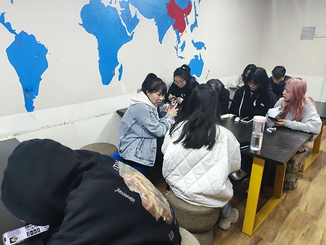 风华正茂 意气风发——艺术传媒学院4月完满团支部活动集锦