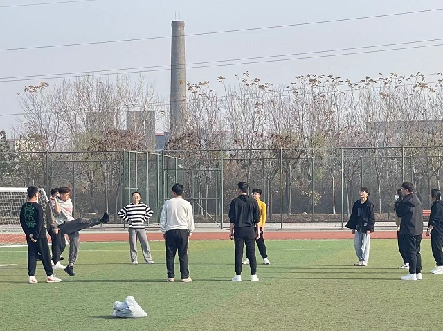 【完满团支部】快乐运动 健康生活——大数据学院、信息工程学院物联2206班完满团支部活动