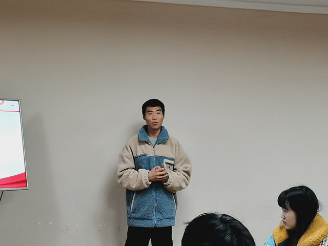 【完满班级】学雷锋 共传承——淬炼商学院财务2001班完满班级活动