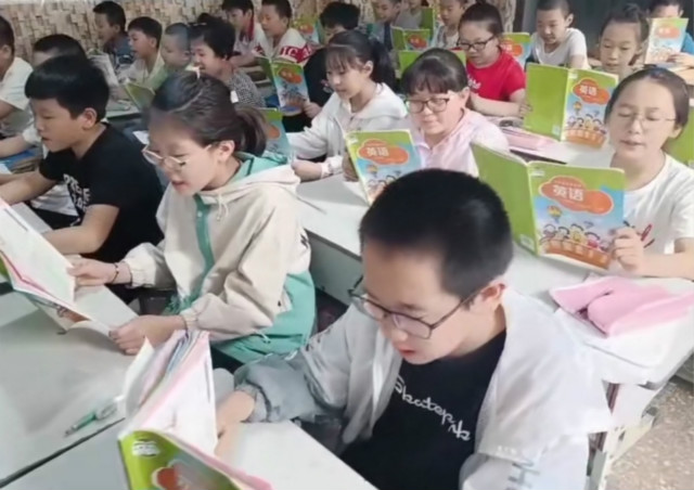 【暑期社会实践】以青春为梦 与时代同行 ——外语系学子暑期社会实践纪实（十二）