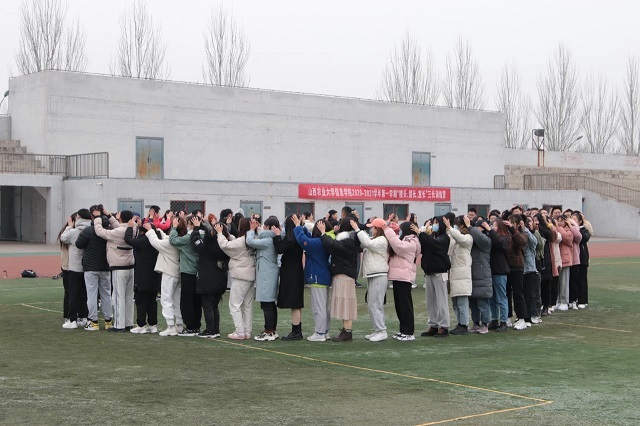 【信院力量·书联】携手同行 点亮青春