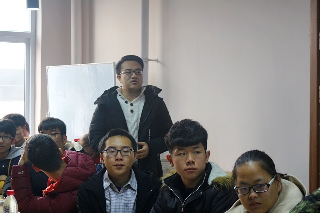 【社团快讯】学长计划第56期:乐善有恒 大爱无疆——环科系“学长计划·百花讲堂”第56期