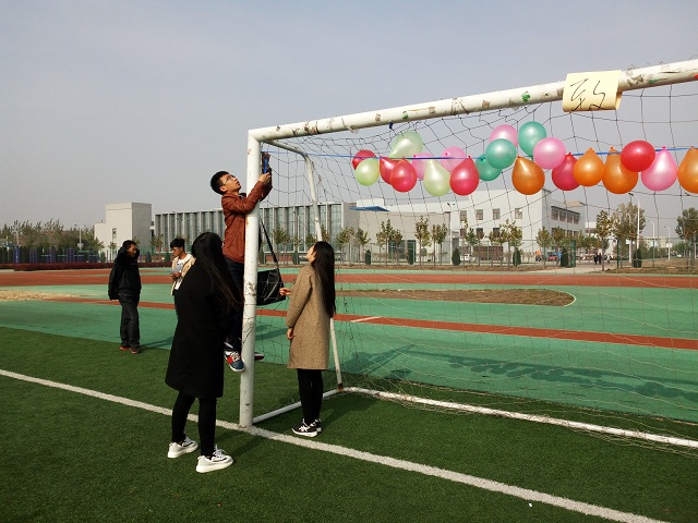 【完满班级】工管系2015级财务专业举办“青春与电影”完满班级系列活动(二)