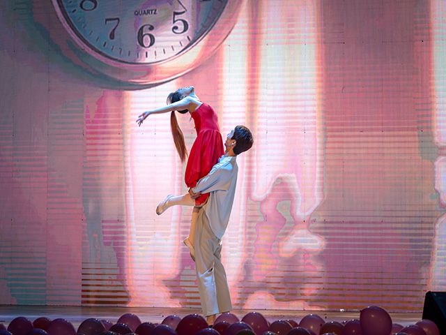 以心迎新 扬梦激情元旦——金牛贺岁 “艺”路有你艺术传媒学院2021年元旦晚会