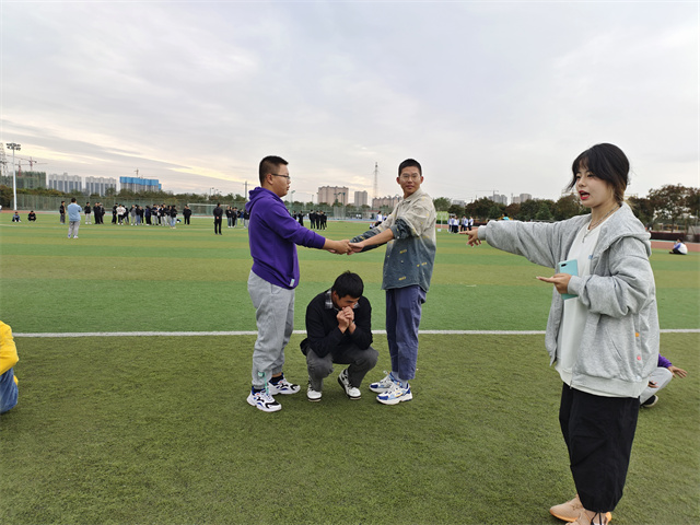 【完满班级】体育游戏显非凡 青春之花初发芽——淬炼·国际商学院财务2101班完满班级活动