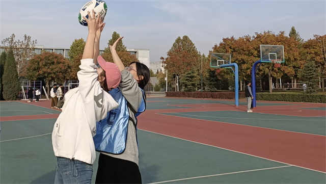 学长计划第1111期:生命因运动精彩 梦想因运动灿烂——商务英语学院第167期学长计划之“奋楫笃行”