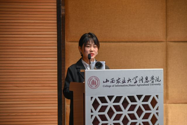 【1+1＞2】我眼中的魅力信院 专业以完满诠释——大数据学院、信息工程学院举办第三届“透过镜头看信院”宣传技能大赛