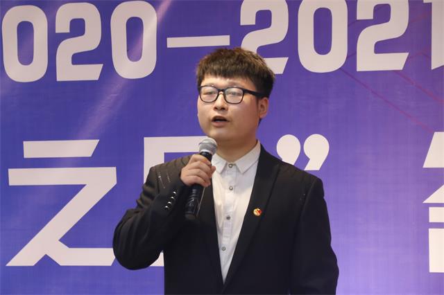 追逐本心 砥砺前行 做信院最亮的那颗星——2020-2021学年“信息之星答辩大会