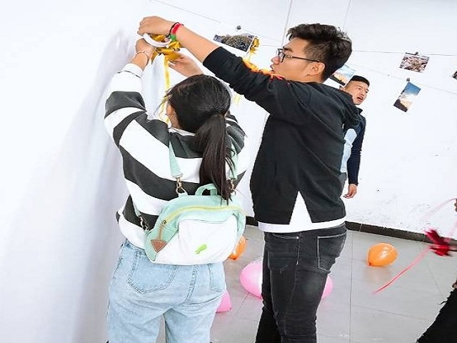 【完满班级】秋天的遐想 大学的憧憬 ——环设1804“一叶知秋”10月完满班级活动