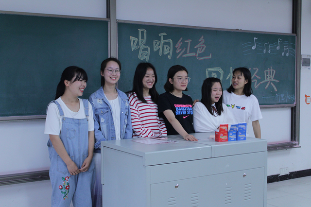 【完满班级】唱响红色 回味经典——淬炼商学院五月完满班级主题活动(十四)