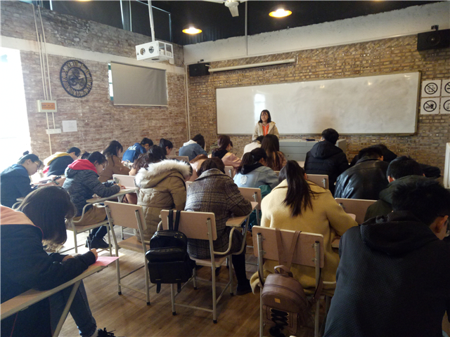 【完满班级】寄于相见不如怀念的你——远景学院1702班完满班级活动