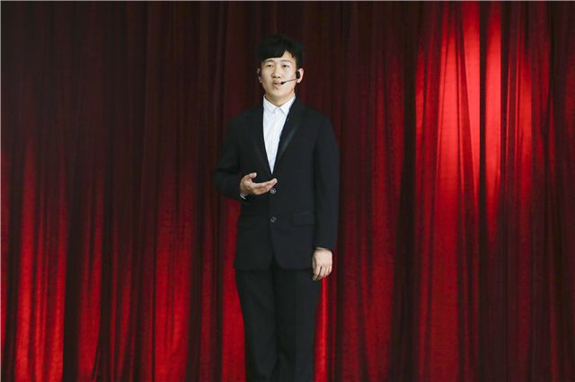 【戏剧节】纸短情长 锦书归处在何方——舞台剧《一封寄不出去的信》