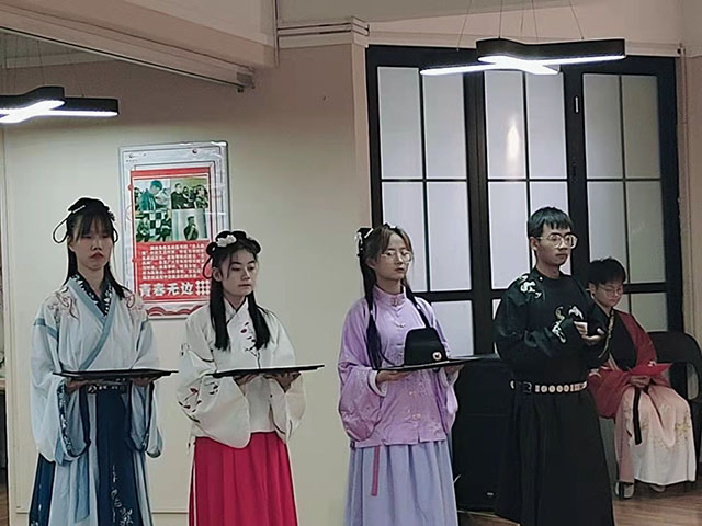 【社团快讯】岁不掩兮 成人之礼——“一岁一礼,成人之礼”圆满落幕