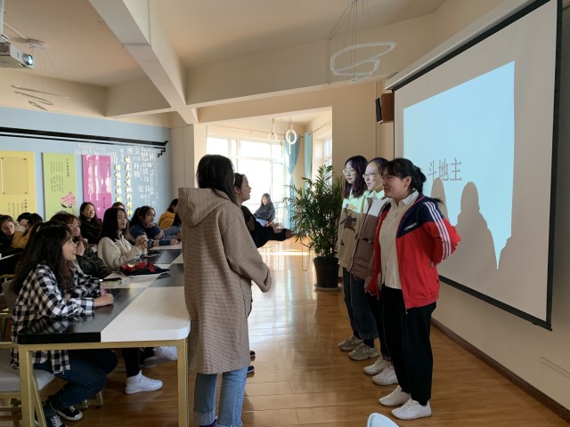 【完满班级】演绎社团魅力 谱写青春年华——外国语言文学系经贸1801班、涉外1801班、英语1807班3月完满班级活动