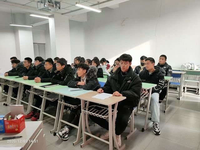 【完满班级】公益在线 人心无限——艺术传媒学院环境设计2004班演讲竞赛活动