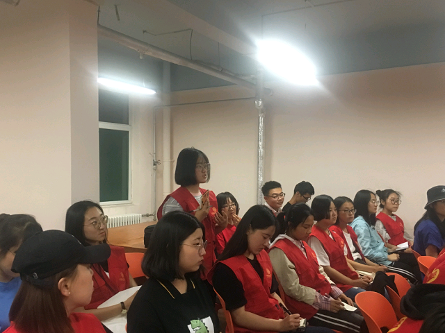 【志愿快讯·培训】各院系积极开展志愿者培训工作 让公益成为一种习惯