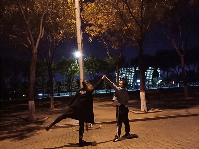 【完满班级】抖音 记录不一样的信院 ——网工1802班抖音拍摄活动