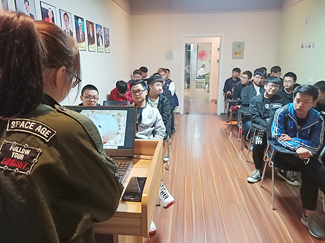 【完满班级】保护野生动物 就是关爱人类自己——网工1801班级文化宣传教育活动