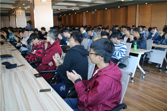 音乐之巅 唤醒内心的青春——机电工程系举办第五届“激情勇唱”歌手大赛点燃全场