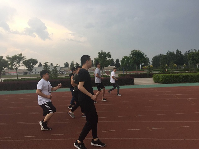 【完满班级】劳逸结合 阳光青年——大数据学院、信息工程学院软件1503班完满班级活动（七）