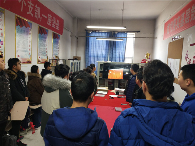 弘扬传承宪法精神 厚植爱国主义情怀——智能工程学院宪法周宣传活动