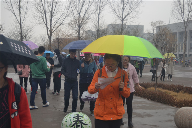 山西省第二届大学生新媒体文化艺术节来我校宣传