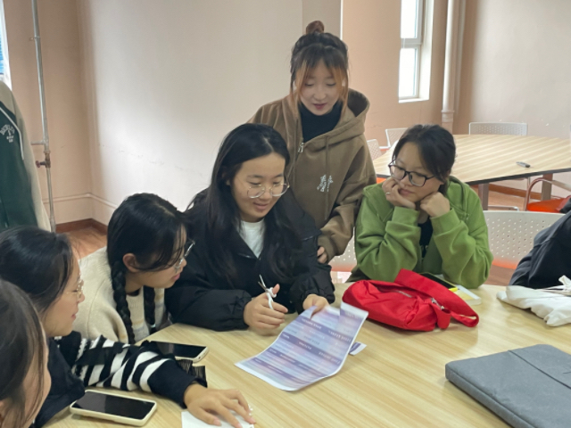 践行青年使命 礼赞祖国华诞——商务英语学院十月上旬完满团支部活动集锦