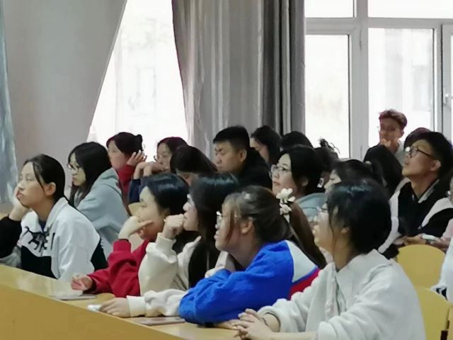 完满在金秋传递青春的力量——大数据学院、信息工程学院十月完满团支部活动集锦（三）