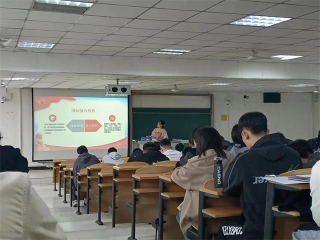 【辅导员说完满】筑牢安全基石 汇聚时代之光——智能工程学院2020级、2022级辅导员说完满活动