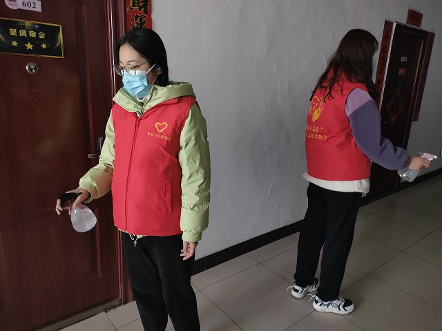 献力抗疫 青春在行动