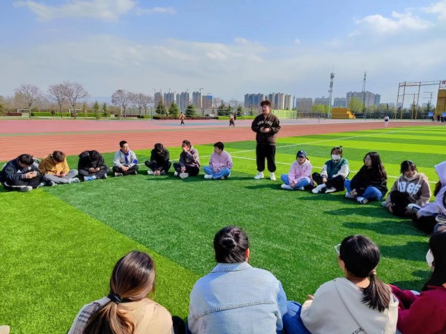 【完满团支部】洋溢激情 共享童趣——淬炼·国际商学院资产2202班完满团支部活动