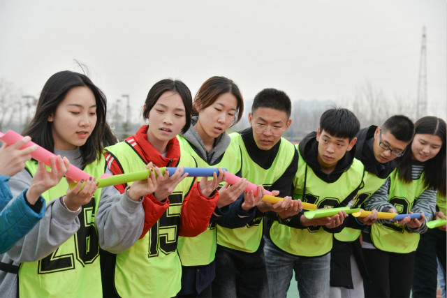 【青马工程】“聚青春”素质拓展大赛熔炼团队 突破自我