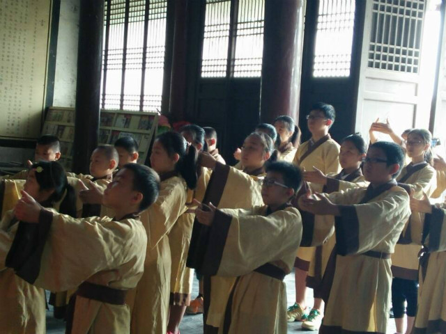 【三下乡】大手携小手  感农村百态（四）