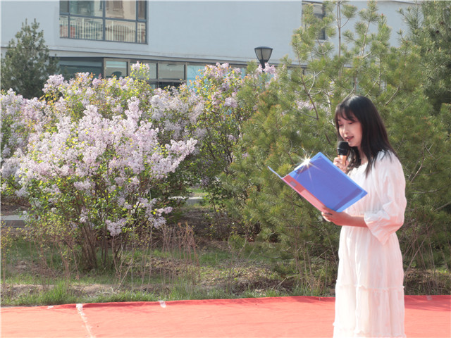 丁香满园流光色 诗词如韵 待你感受——“最美四月天”丁香诗会